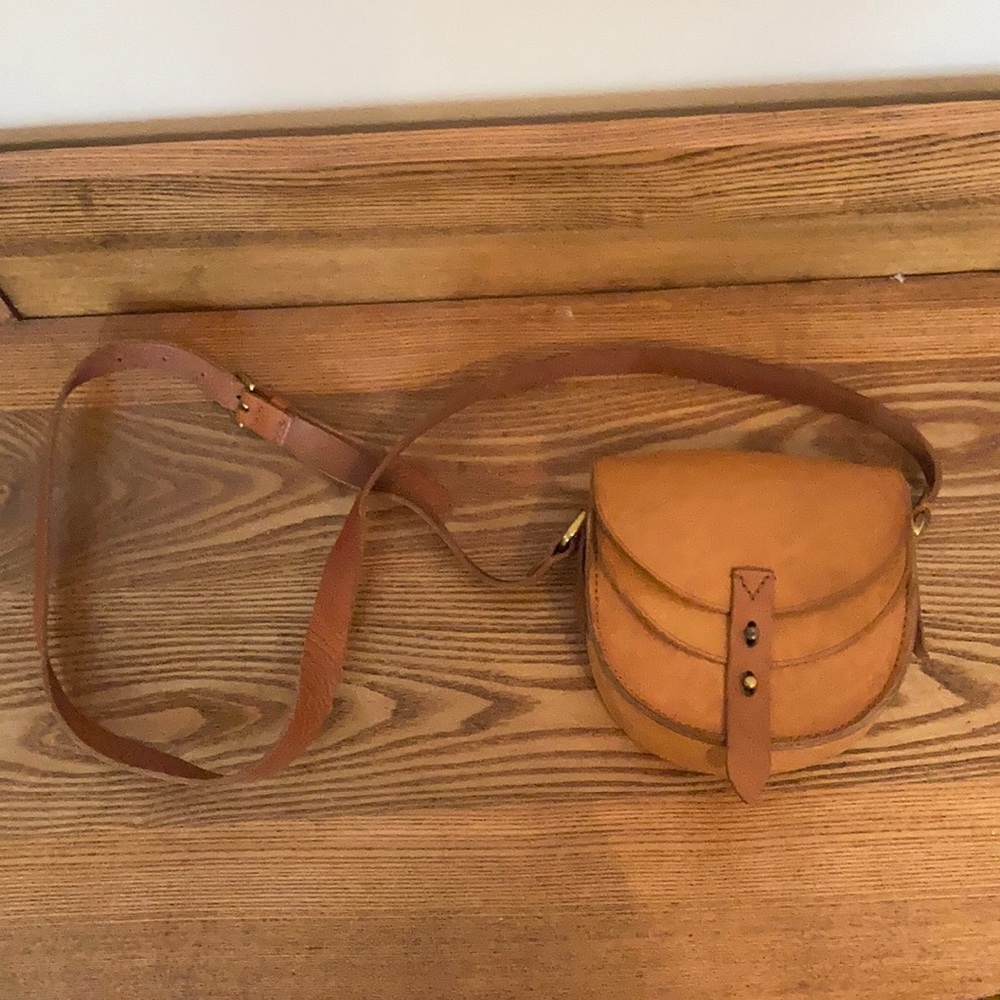 Made well cross body